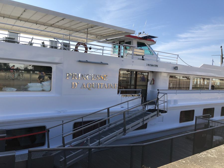 River cruise ship Princesse d'Aquitaine